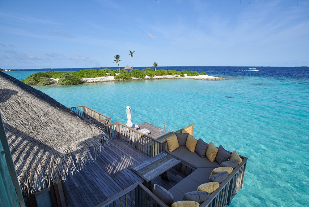 content/hotel/Gili Lankafushi/Accommodation/Family Villa/GiliLankafushi-Acc-FamilyVilla-02.jpg